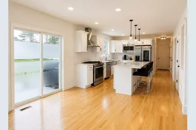 52 Oldfield Rd, Bridgewater, MA 02324 - Photo 5