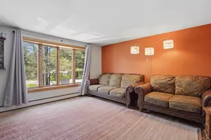 12 Valerie Cir, Ashburnham, MA 01430 - Photo 5