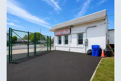 271 Belmont Ave, Springfield, MA 01108 - Photo 5