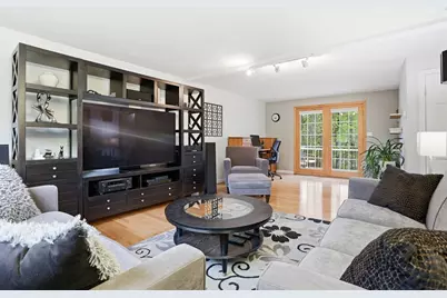 13 1/2 Vincent, Billerica, MA 01821 - Photo 9