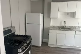 48 Fremont St, Lowell, MA 01850 - Photo 11