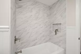 39 Doncaster Cir, Lynnfield, MA 01940 - Photo 13
