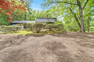 41 Pike St, Tewksbury, MA 01876 - Photo 35