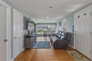 7 Highland Bay Dr, Wareham, MA 02571 - Photo 5