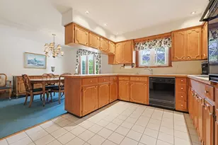 79 Highview Ave, Somerset, MA 02726 - Photo 13