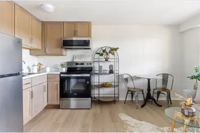340 Main St #606, Melrose, MA 02176 - Photo 3