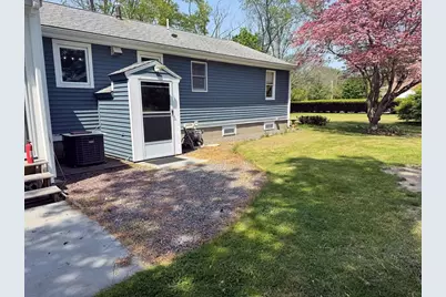 87 Union St, West Bridgewater, MA 02379 - Photo 9