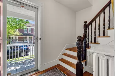 8 Lincoln Street, Manchester by the Sea, MA 01944 - Photo 15