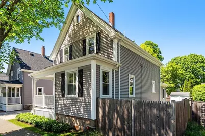 8 Lincoln Street, Manchester by the Sea, MA 01944 - Photo 23