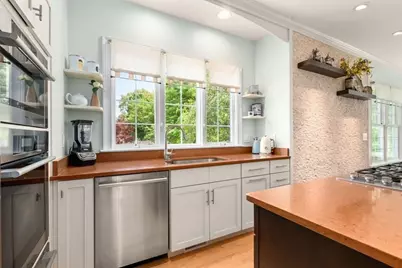69 Rachael Terrace, Westfield, MA 01085 - Photo 11