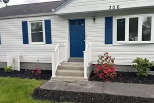306 Greenaway Dr, Springfield, MA 01109 - Photo 3