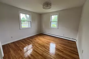 306 Greenaway Dr, Springfield, MA 01109 - Photo 9