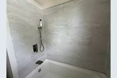 306 Greenaway Dr, Springfield, MA 01109 - Photo 5
