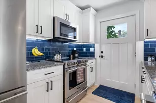 19 Willis St, Auburn, MA 01501 - Photo 5
