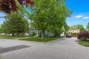 466 Oliver St, New Bedford, MA 02745 - Photo 21