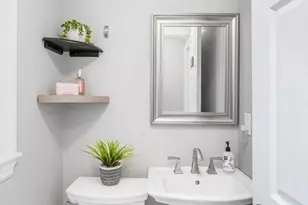 62 Elm St, Melrose, MA 02176 - Photo 17