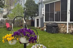 62 Elm St, Melrose, MA 02176 - Photo 33