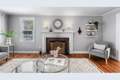 62 Elm St, Melrose, MA 02176 - Photo 7