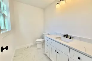 8 Country Ln, Billerica, MA 01821 - Photo 7