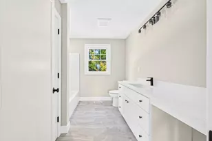 8 Country Ln, Billerica, MA 01821 - Photo 21