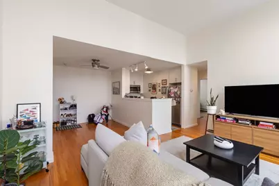 80 Beaumont St #204, Boston, MA 02124 - Photo 5