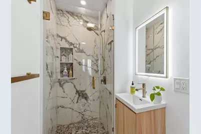 29-31 Cushing St #3, Cambridge, MA 02138 - Photo 15