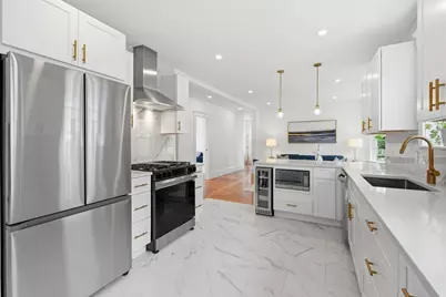29-31 Cushing St #3, Cambridge, MA 02138 - Photo 7