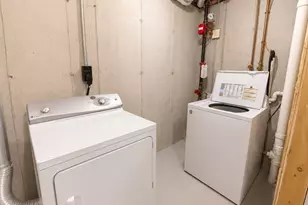 360-A Charles St, Malden, MA 02148 - Photo 25