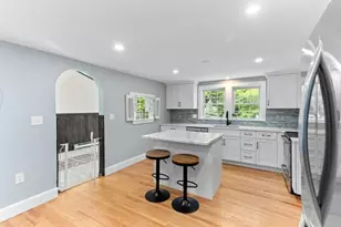 10 Forrest Rd, Walpole, MA 02081 - Photo 11