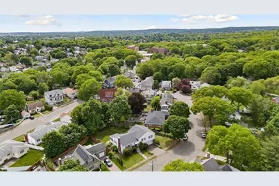 36 Ripley Rd, Medford, MA 02155 - Photo 33