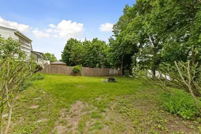 36 Ripley Rd, Medford, MA 02155 - Photo 25