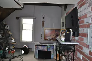 85 Campbell St, New Bedford, MA 02740 - Photo 17