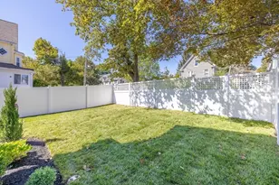 10 Pennsylvania Ave, Newton, MA 02461 - Photo 35