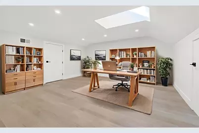 10 Pennsylvania Ave #10, Newton, MA 02461 - Photo 33