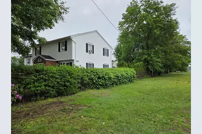 1451-1453 Carew St, Springfield, MA 01104 - Photo 5