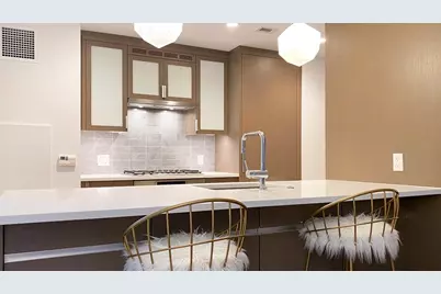100 Lovejoy Wharf #3A, Boston, MA 02114 - Photo 9