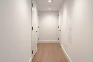 100 Lovejoy Wharf, Boston, MA 02114 - Photo 17