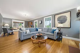 72 Beverly Rd, Brookline, MA 02467 - Photo 3