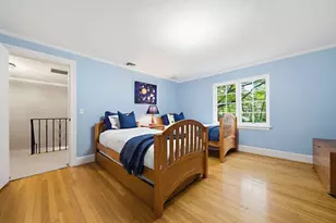 72 Beverly Rd, Brookline, MA 02467 - Photo 25