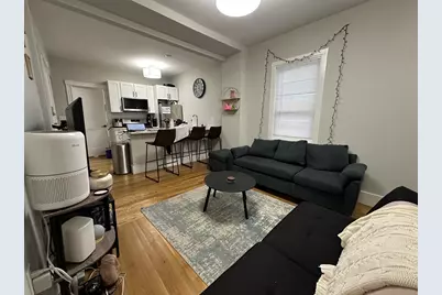 68 L St #1, Boston, MA 02127 - Photo 3