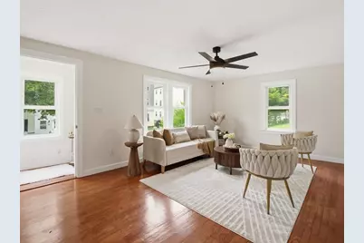 41 Bridgeport St, Worcester, MA 01604 - Photo 11