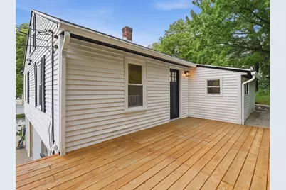 41 Bridgeport St, Worcester, MA 01604 - Photo 21