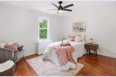 41 Bridgeport St, Worcester, MA 01604 - Photo 17