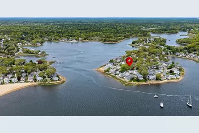 13 Woodland Cir, Wareham, MA 02571 - Photo 5