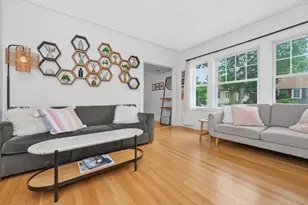 105-107 Adena Rd, Newton, MA 02465 - Photo 9
