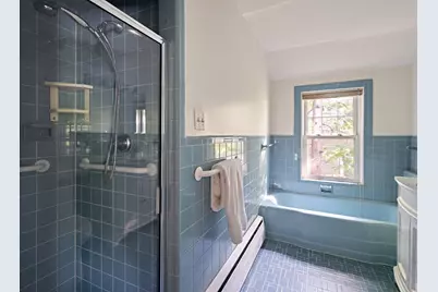105 Grant Ave, Newton, MA 02459 - Photo 15