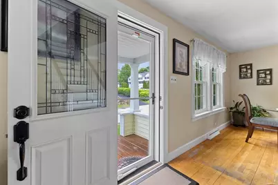 28 Spring St, Webster, MA 01570 - Photo 5