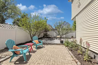 112 Perham Street, Boston, MA 02132 - Photo 33