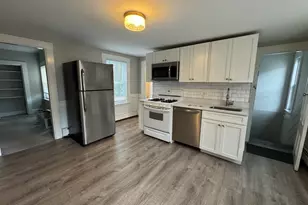 13 Quincy St, Quincy, MA 02169 - Photo 7
