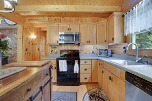 33 South St, Blandford, MA 01008 - Photo 23